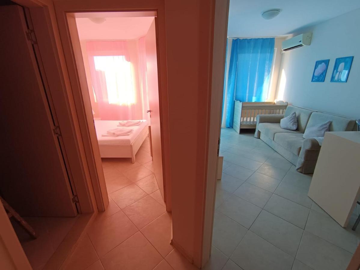 Excellent Apartment In Emberli Aparthotel. Lozenec Exteriér fotografie